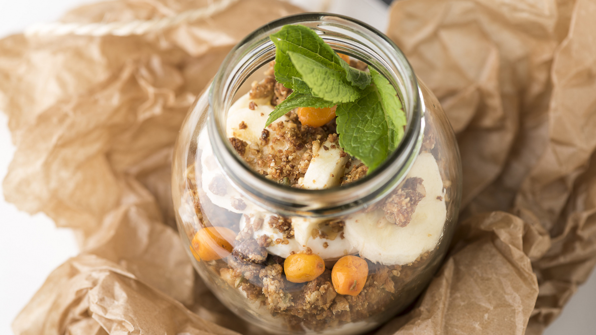 Müsli jogurtiga